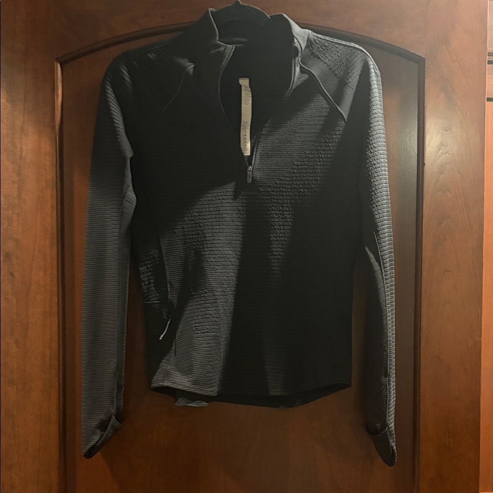 lululemon athletica Black Long Sleeve Top